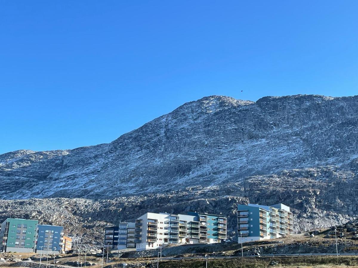 Tuukkaq Apartments Nuuk Exterior foto